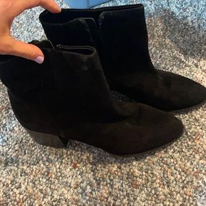 NEW Sam Edelman zip up booties heeled black size 10